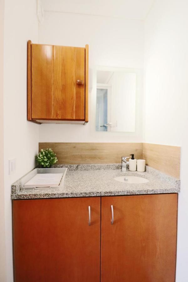Ocean View Apartment With Free Parking Barra エクステリア 写真